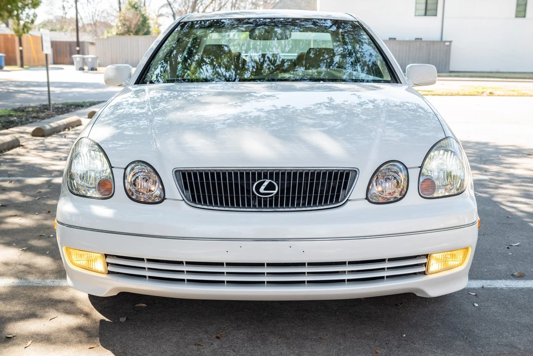 2000 Lexus GS 2nd Gen - Image 18 of 31