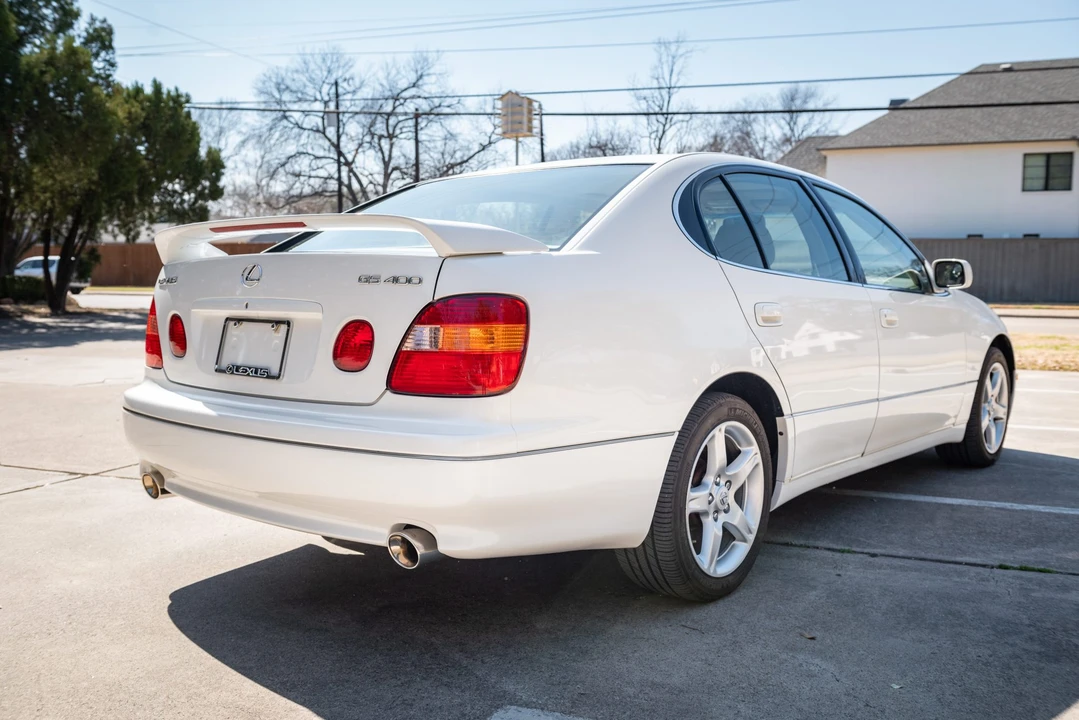 2000 Lexus GS 2nd Gen - Image 8 of 31