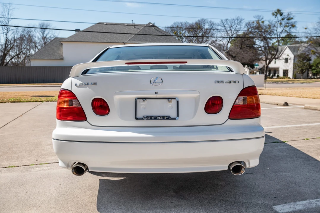 2000 Lexus GS 2nd Gen - Image 6 of 31