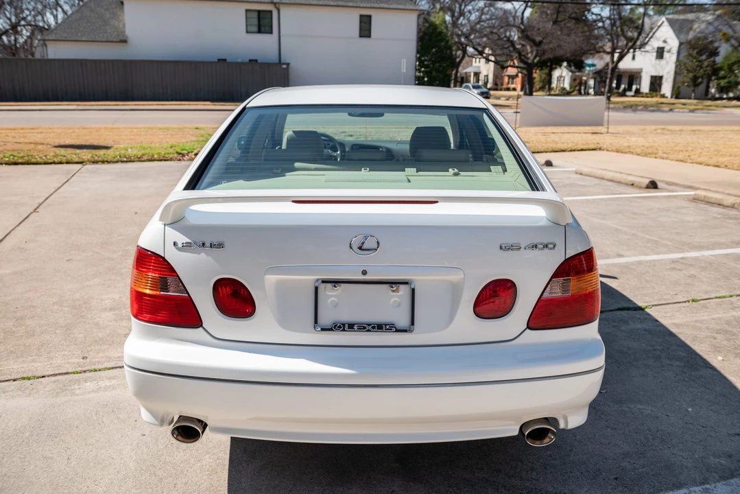 2000 Lexus GS 2nd Gen - Image 7 of 31
