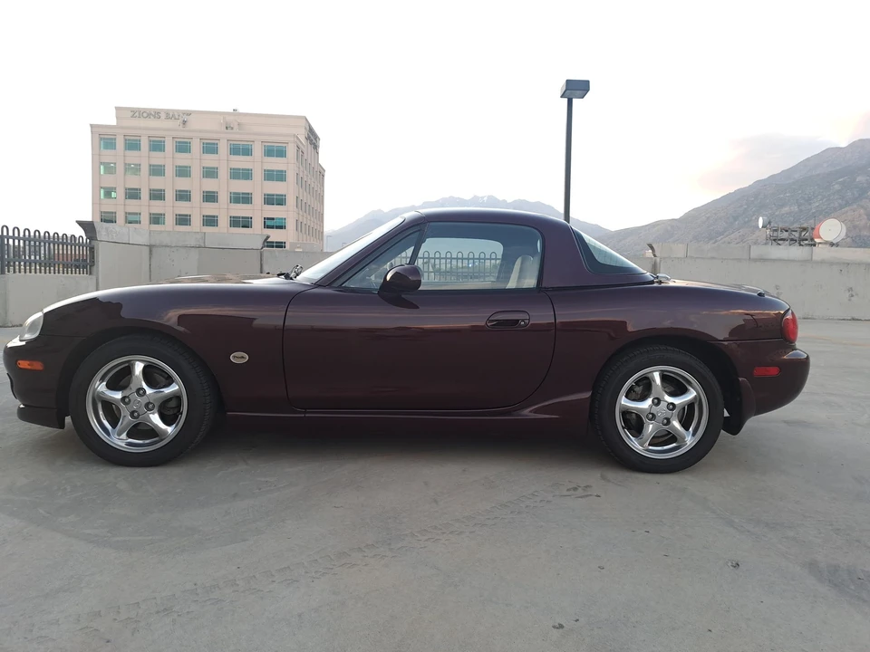 2000 Mazda NB MX-5 Miata - Image 4 of 31