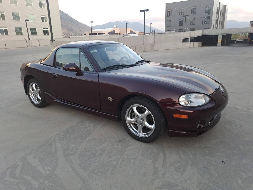 2000 Mazda NB MX-5 Miata - Image 9 of 31