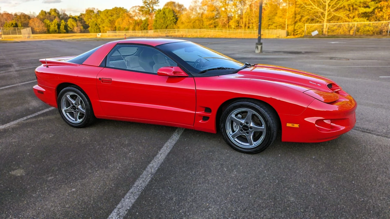 2000 Pontiac Firebird Trans Am 4th Gen - Image 10 of 31