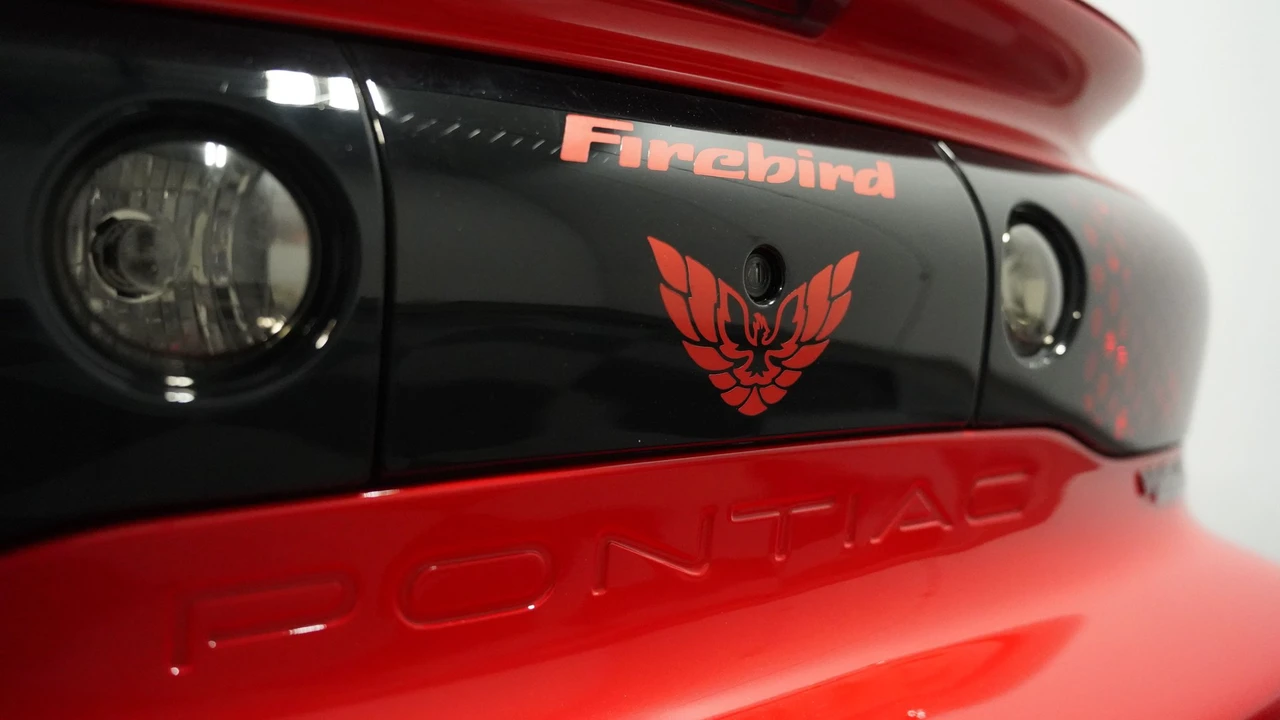 2000 Pontiac Firebird Trans Am 4th Gen - Image 24 of 31