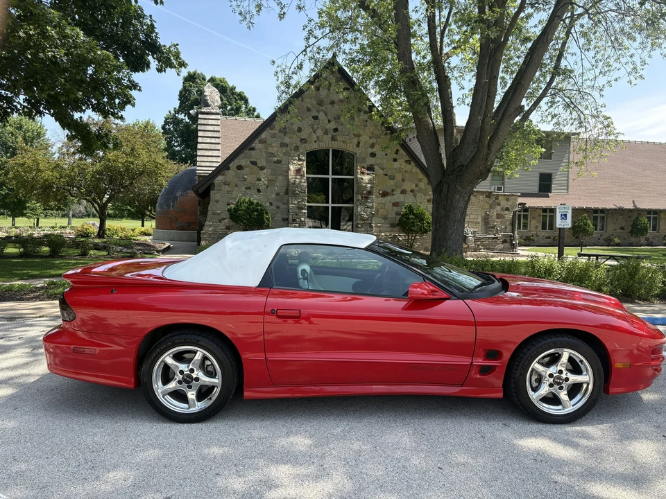 2000 Pontiac Firebird Trans Am 4th Gen - Image 14 of 31