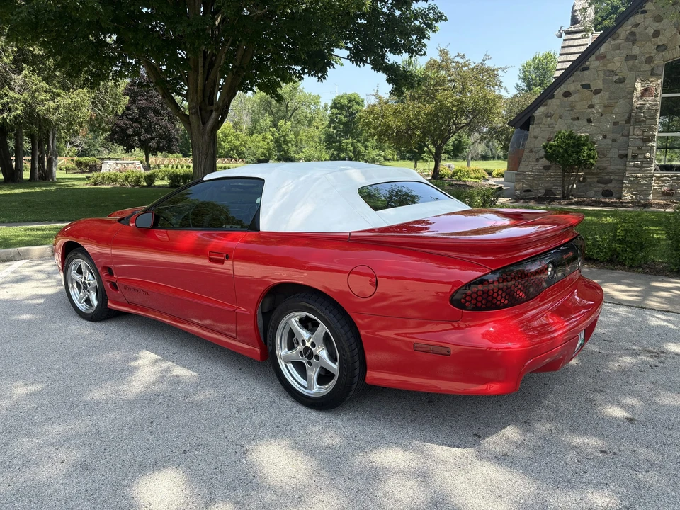 2000 Pontiac Firebird Trans Am 4th Gen - Image 17 of 31