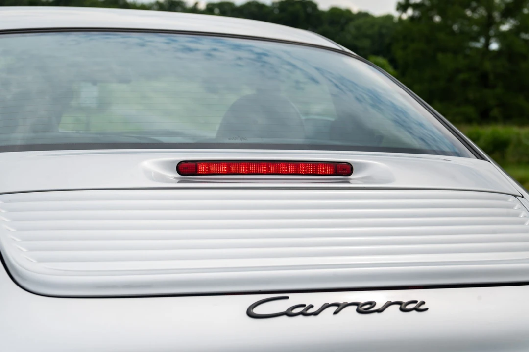 2000 Porsche 996 Carrera - Image 29 of 31