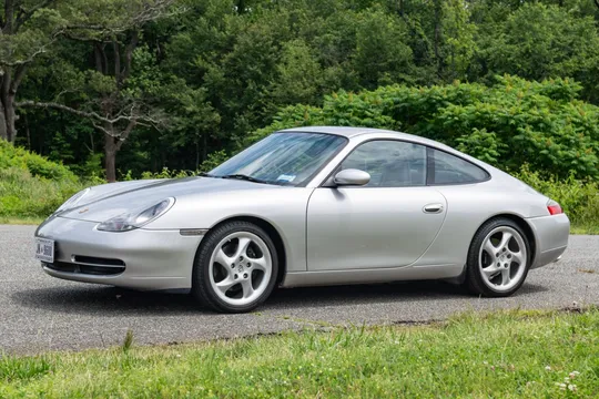 2000 Porsche 911 Carrera Coupe