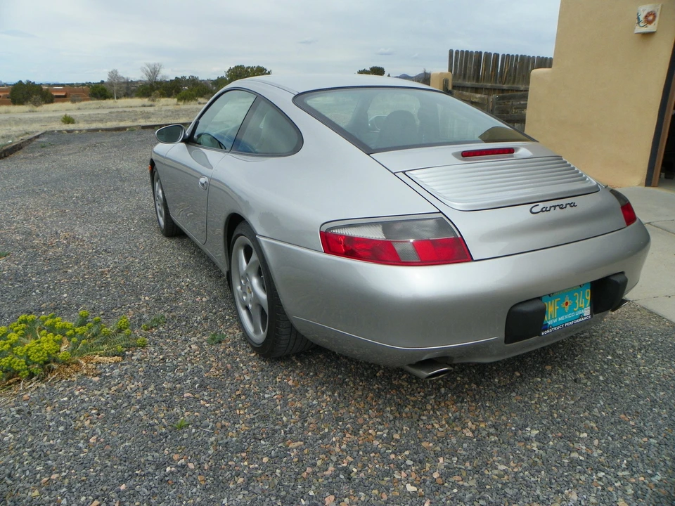 2000 Porsche 996 Carrera - Image 10 of 31