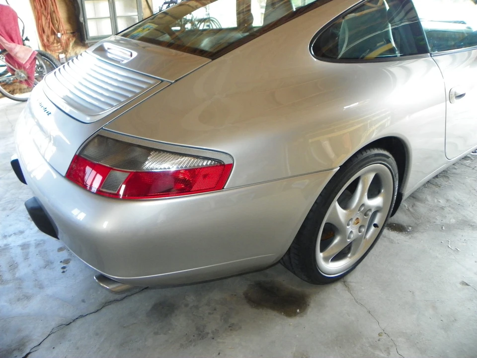 2000 Porsche 996 Carrera - Image 30 of 31