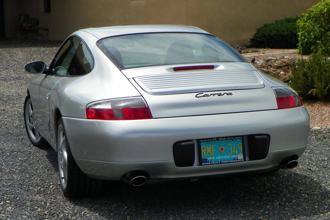 2000 Porsche 996 Carrera - Image 9 of 31