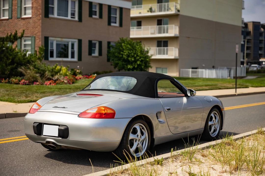 2000 Porsche 986 Boxster - Image 17 of 31