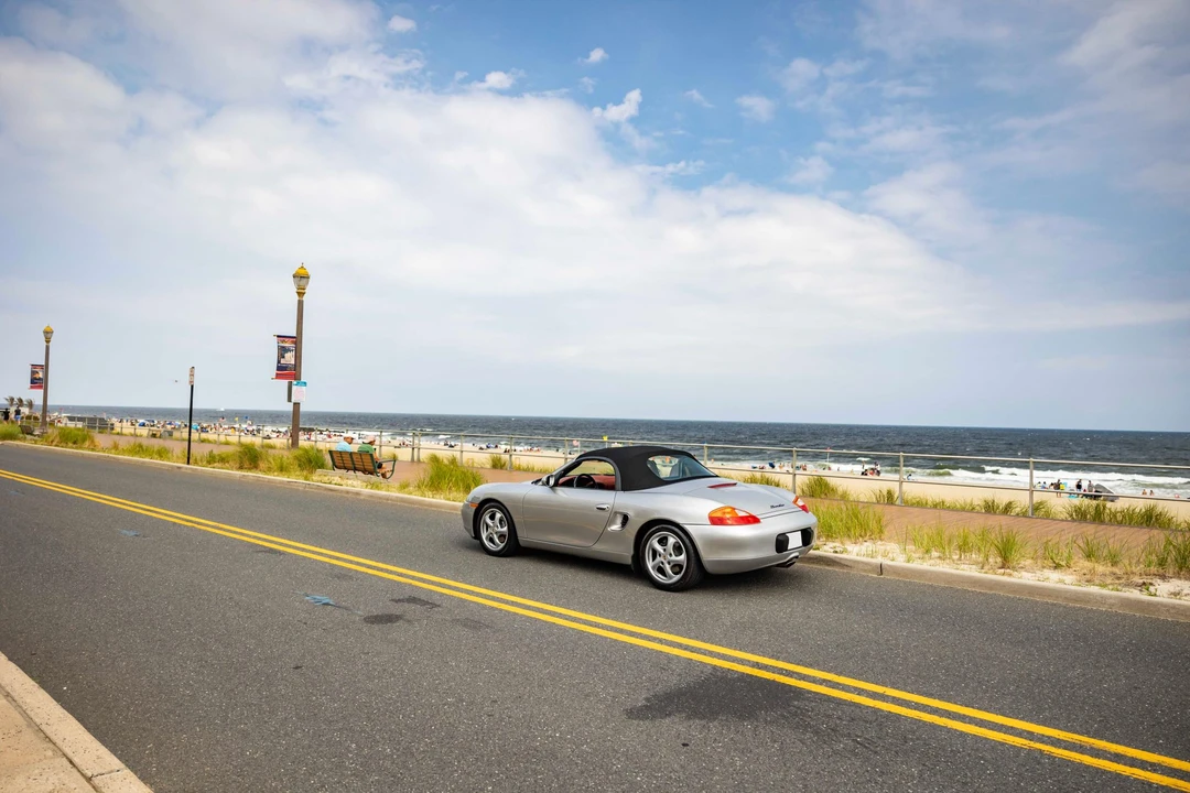 2000 Porsche 986 Boxster - Image 9 of 31