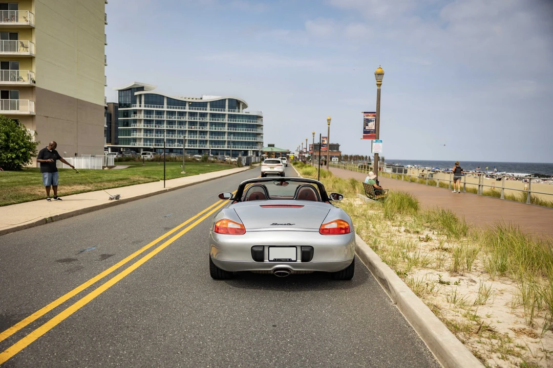 2000 Porsche 986 Boxster - Image 11 of 31