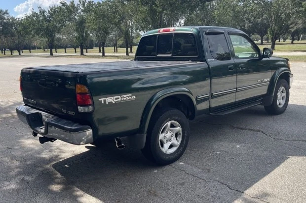 2000 Toyota Tundra 1st Gen - Image 2 of 7