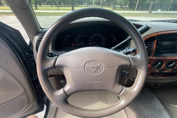 2000 Toyota Tundra 1st Gen - Image 5 of 7