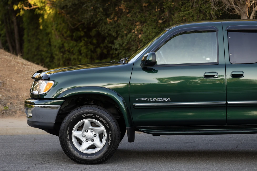 2000 Toyota Tundra 1st Gen - Image 24 of 31