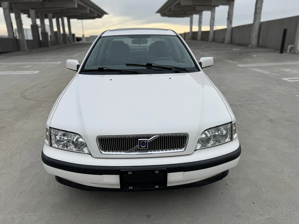 2000 Volvo S40 1st Gen - Image 12 of 31