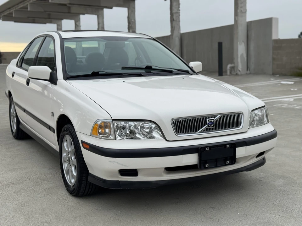 2000 Volvo S40 1st Gen - Image 8 of 31