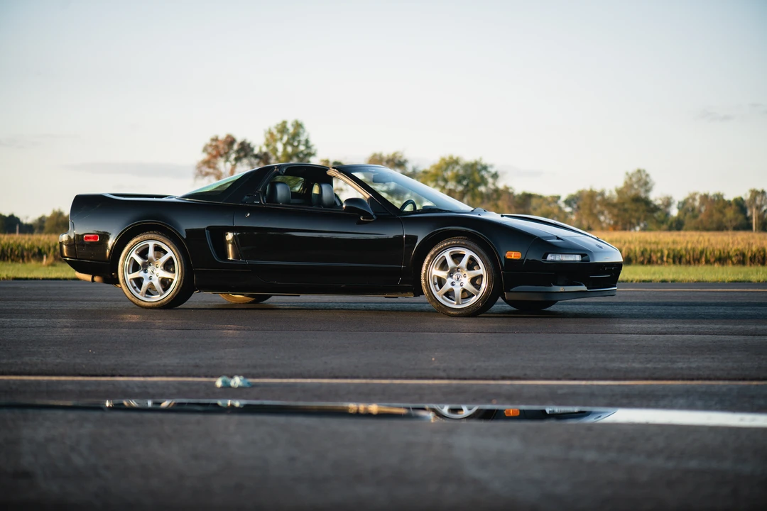 2001 Acura NA2 NSX - Image 23 of 31
