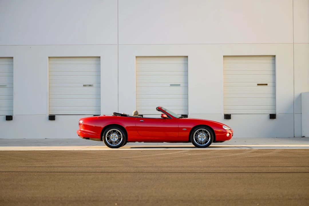 2001 Jaguar X100 XK8 - Image 15 of 31