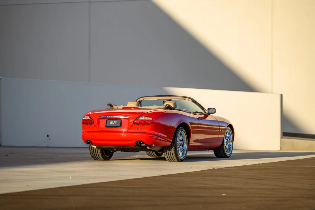 2001 Jaguar X100 XK8 - Image 19 of 31