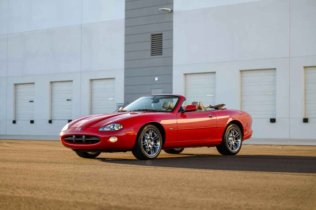 2001 Jaguar X100 XK8 - Image 2 of 31