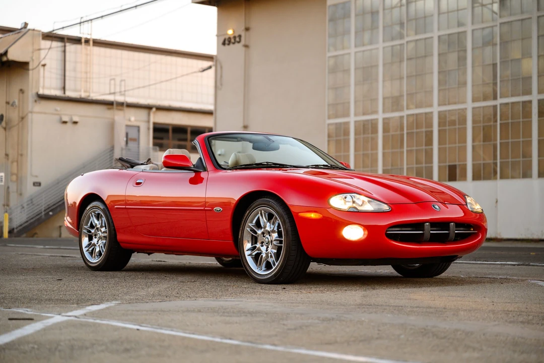 2001 Jaguar X100 XK8 - Image 13 of 31