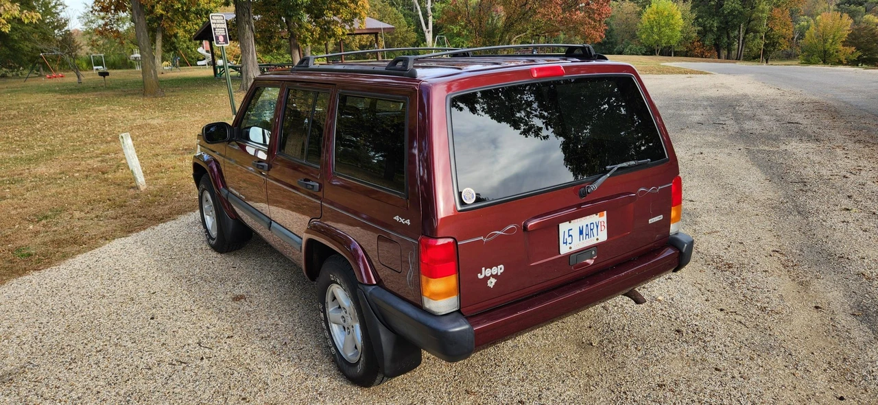2001 Jeep XJ Cherokee - Image 15 of 31