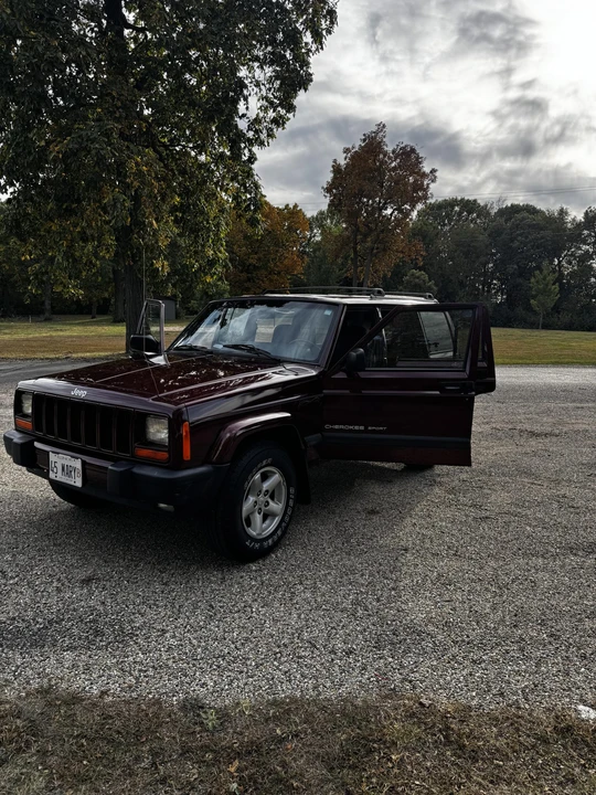 2001 Jeep XJ Cherokee - Image 8 of 31