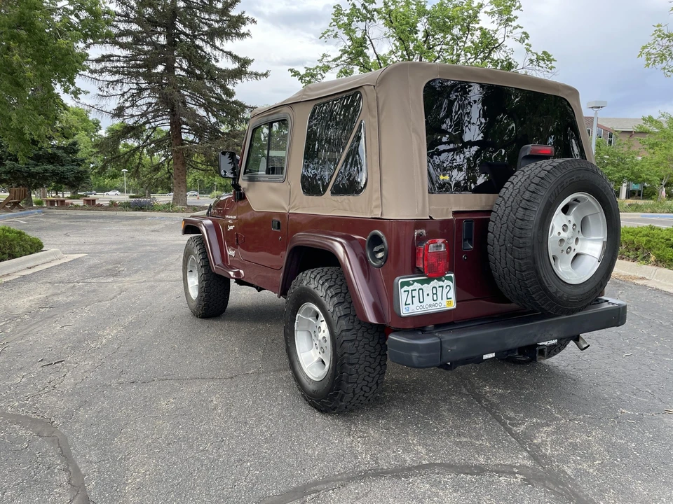2001 Jeep TJ Wrangler - Image 10 of 31