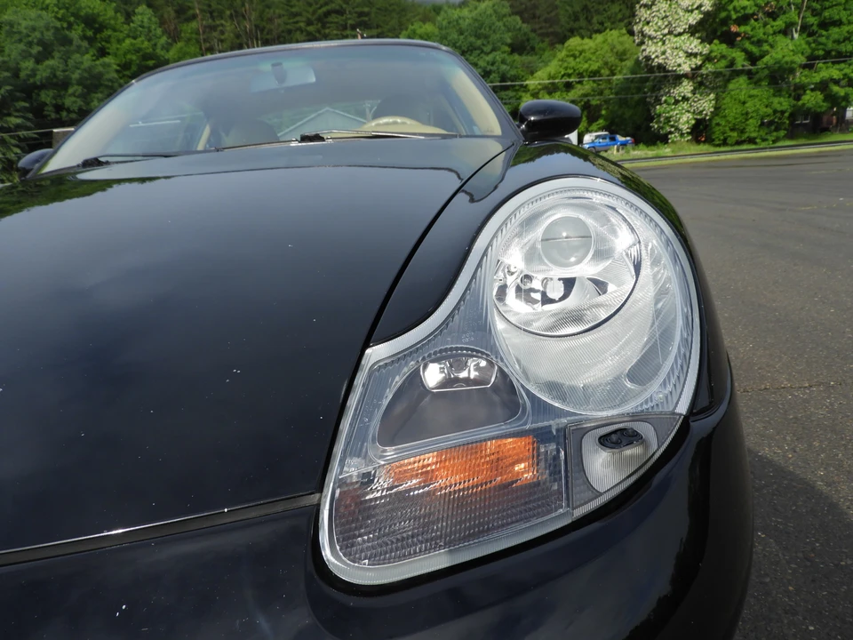 2001 Porsche 996 Carrera - Image 13 of 31
