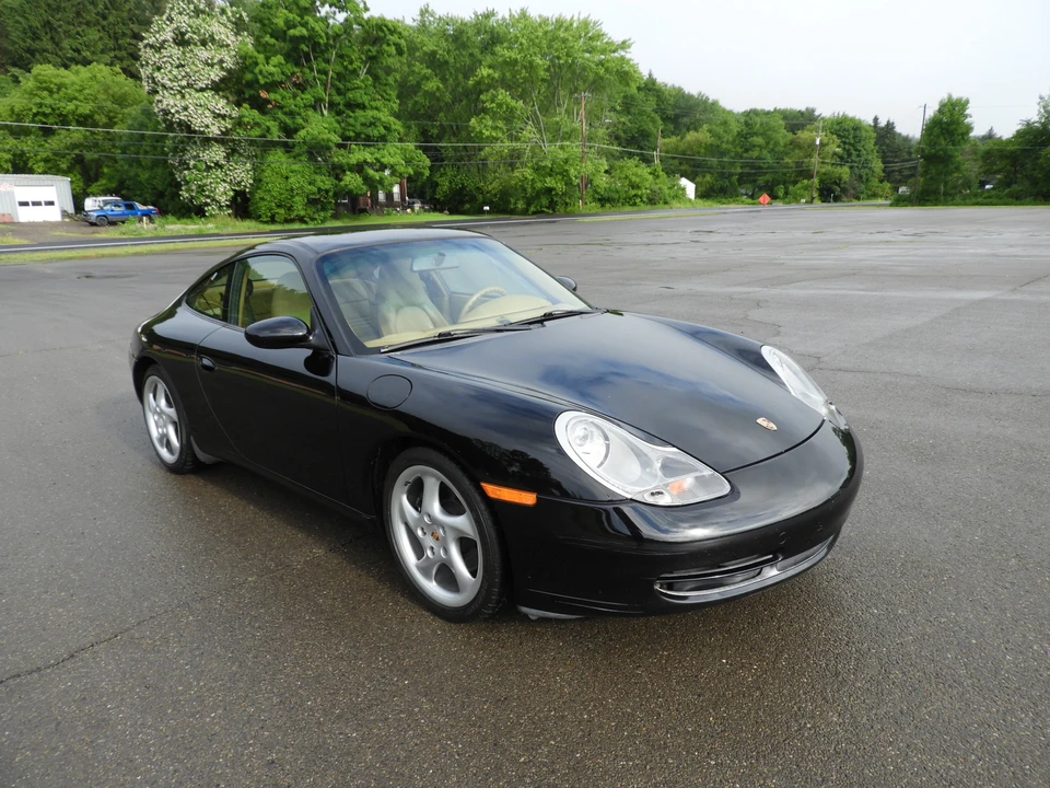 2001 Porsche 996 Carrera - Image 7 of 31