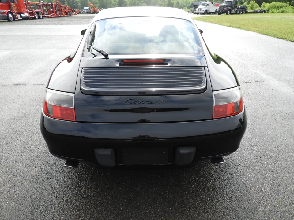 2001 Porsche 996 Carrera - Image 4 of 31