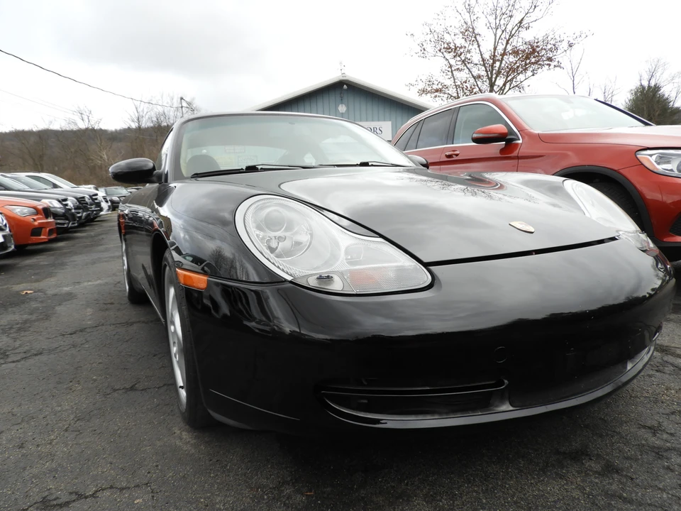 2001 Porsche 996 Carrera - Image 10 of 31