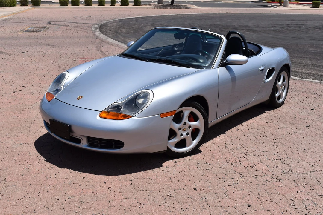 2001 Porsche 986 Boxster S - Image 7 of 31