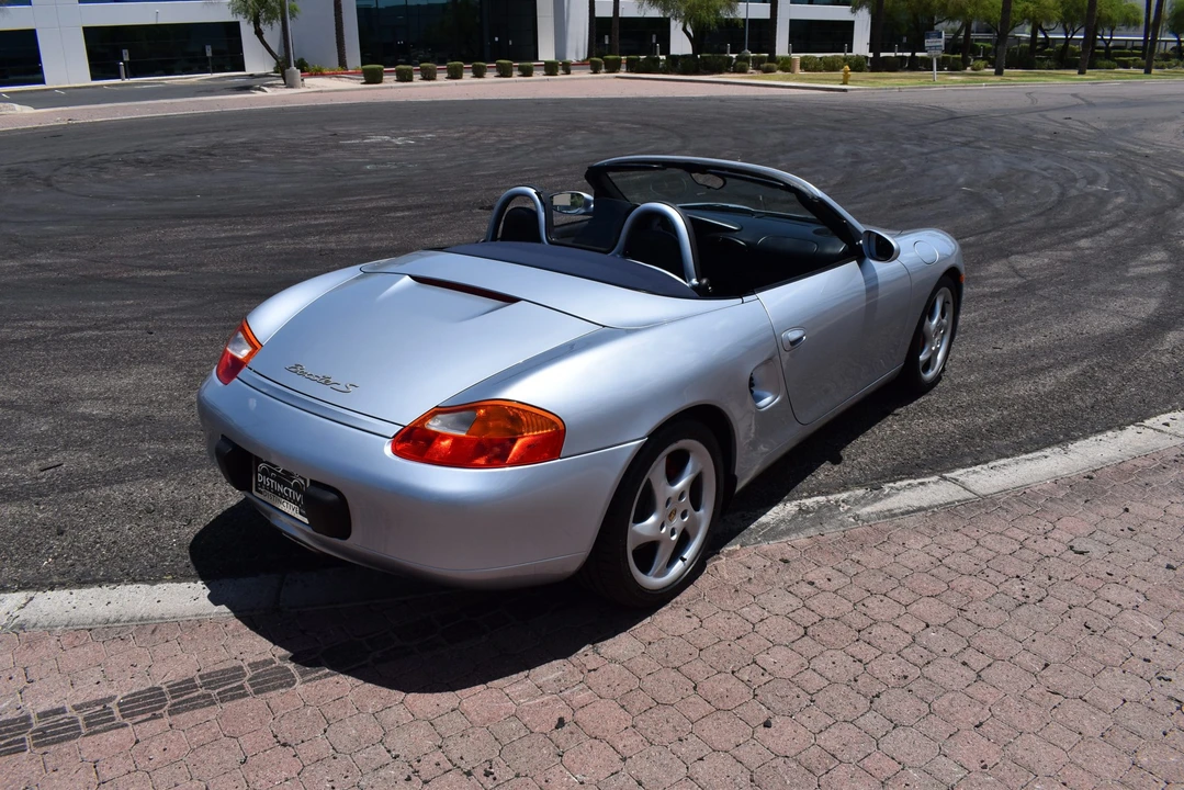 2001 Porsche 986 Boxster S - Image 14 of 31