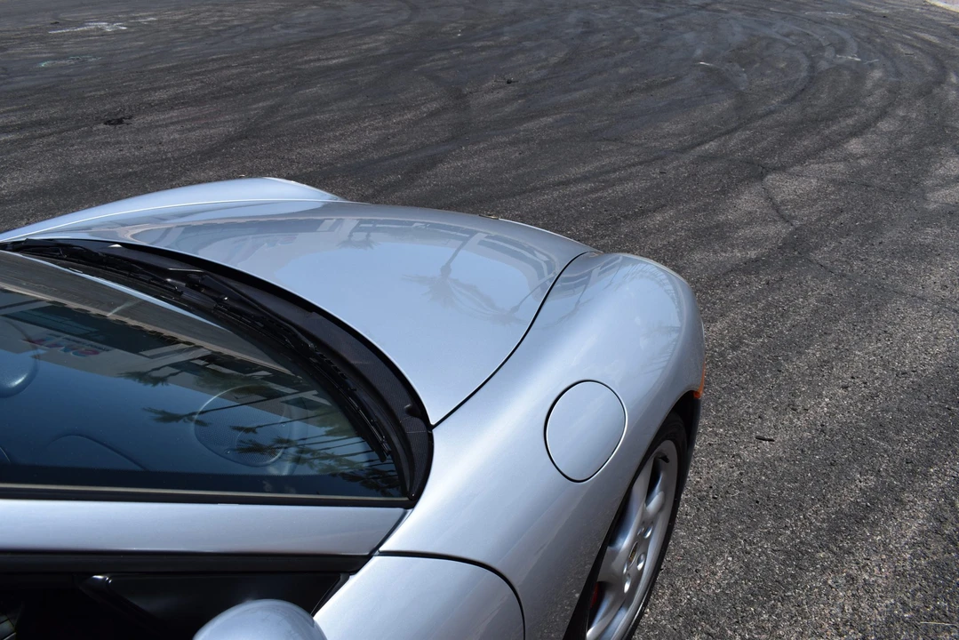 2001 Porsche 986 Boxster S - Image 29 of 31