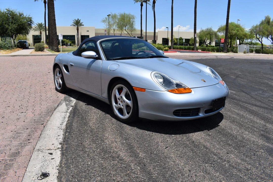 2001 Porsche 986 Boxster S - Image 2 of 31