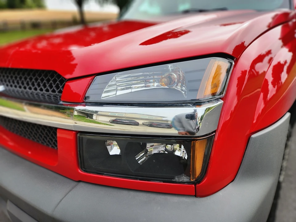 2002 Chevrolet Avalanche - Image 31 of 31