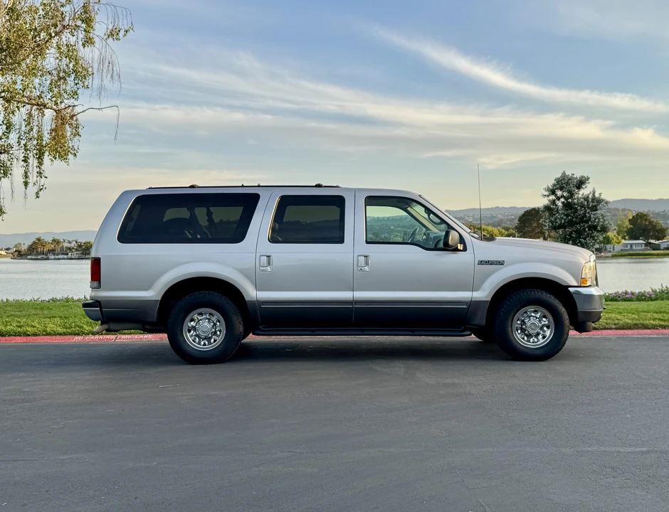 2002 Ford Excursion - Image 14 of 31