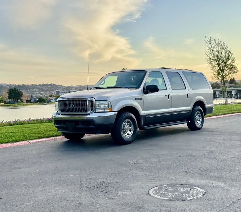 2002 Ford Excursion - Image 3 of 31