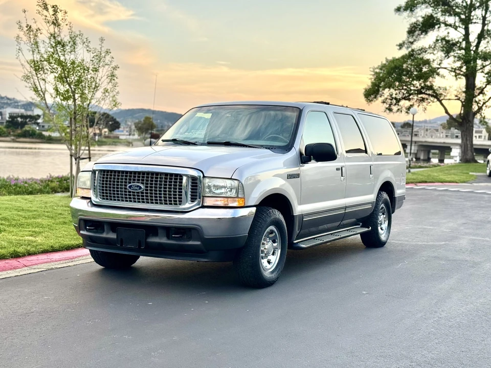 2002 Ford Excursion - Image 7 of 31