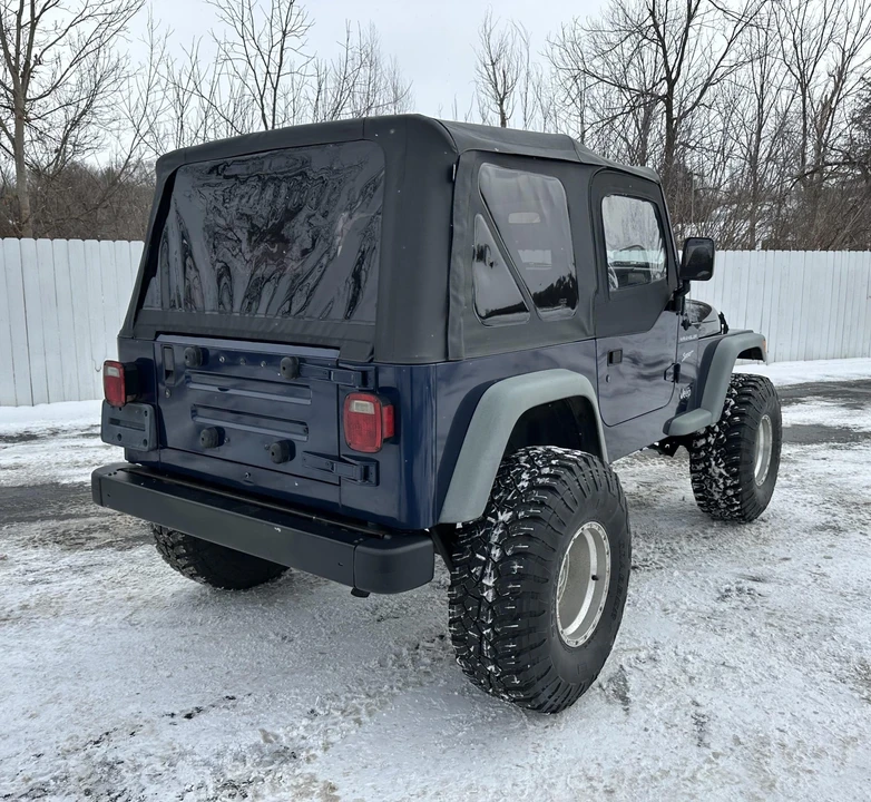 2002 Jeep TJ Wrangler - Image 18 of 31