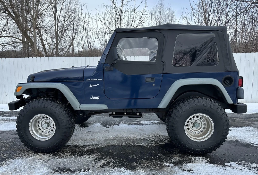 2002 Jeep TJ Wrangler - Image 7 of 31