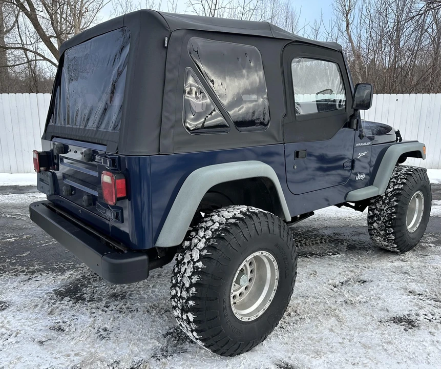 2002 Jeep TJ Wrangler - Image 21 of 31