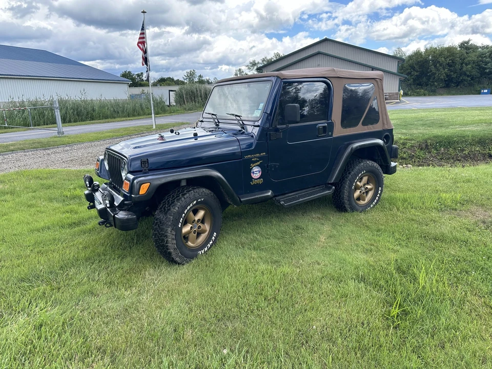 2002 Jeep TJ Wrangler - Image 12 of 31