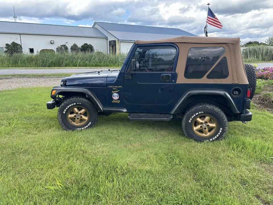 2002 Jeep TJ Wrangler - Image 16 of 31
