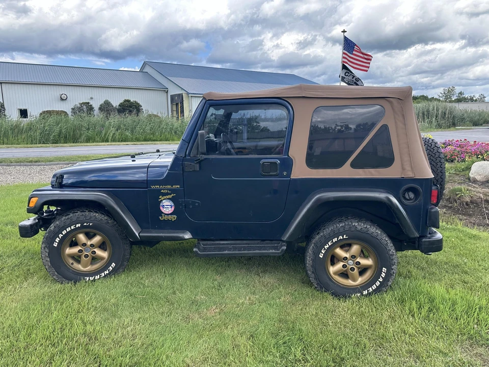 2002 Jeep TJ Wrangler - Image 19 of 31