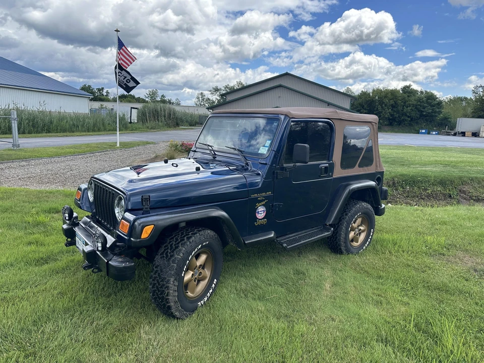 2002 Jeep TJ Wrangler - Image 8 of 31